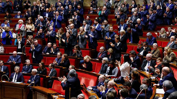 Telediario 1 - La aprobación de la ley migratoria causa grietas en el Macronismo