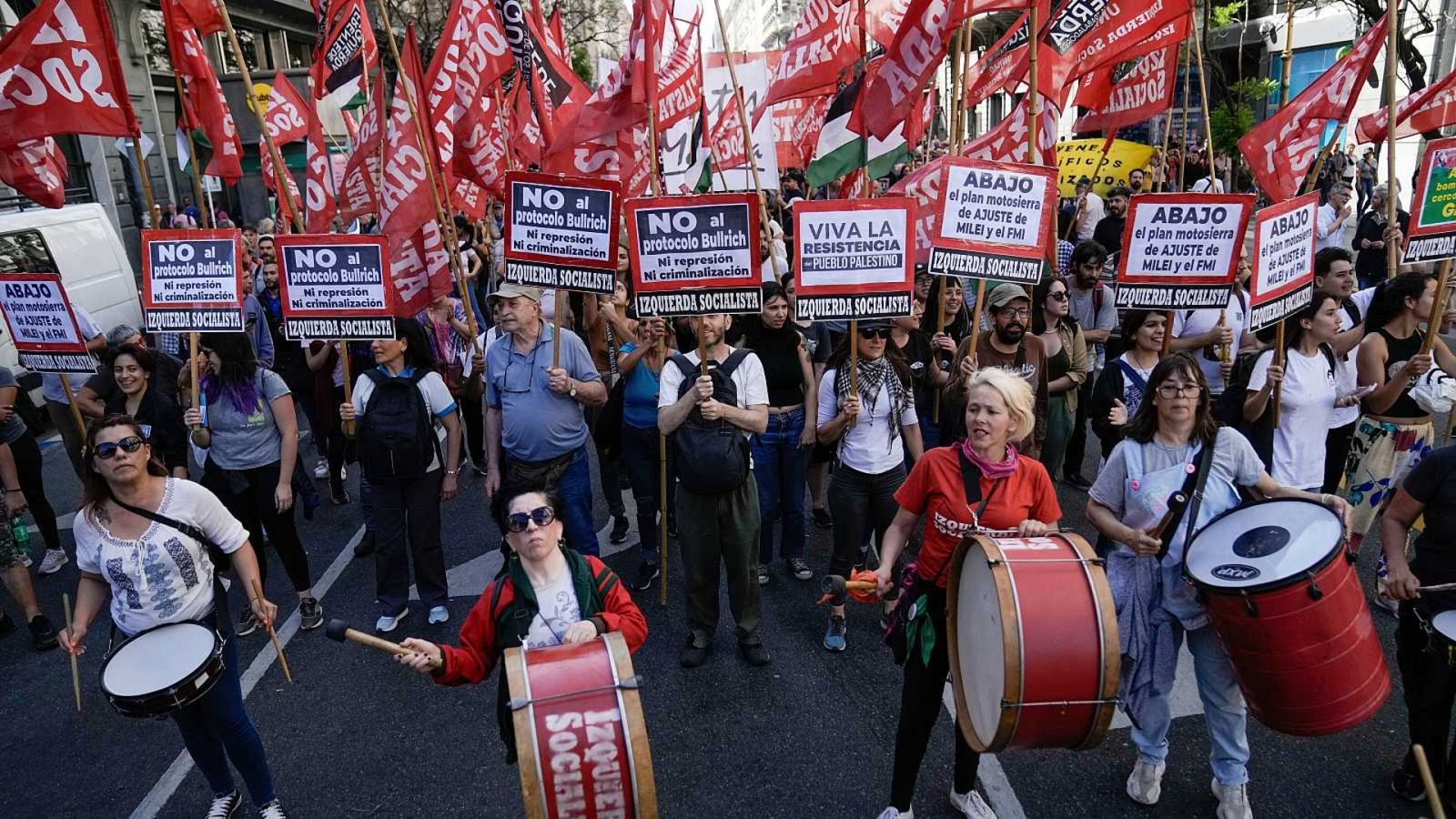 El plan antipiquetes desinfla la primera gran protesta contra el Gobierno de Milei
