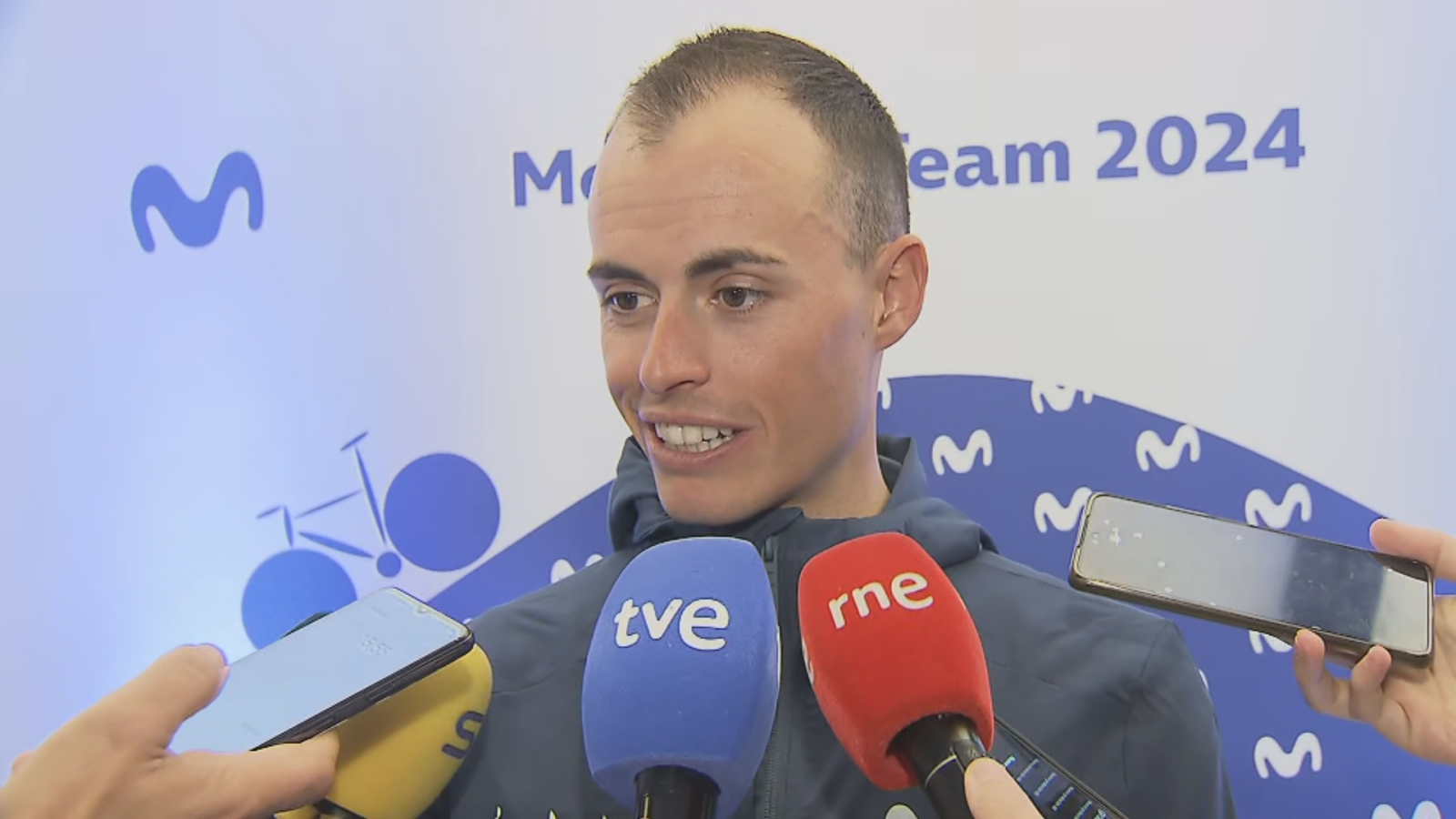 Enric Mas: "Ya veréis como se nota la diferencia de equipo que tenemos este año" - ver ahora