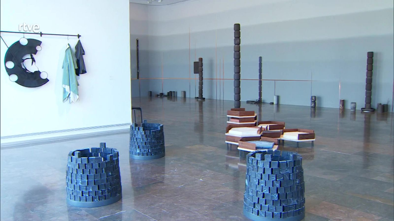 Otobong Nkanga en el IVAM - Atención obras | Ver