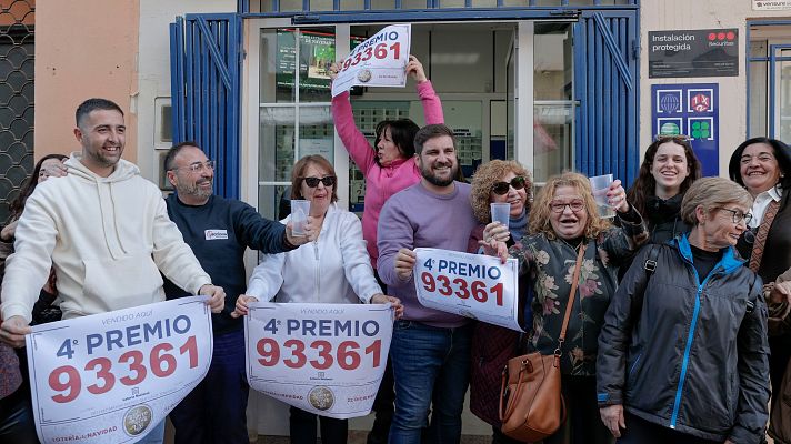 Telediario 1 - Los cuartos premios, repartidos en Valencia y Granollers