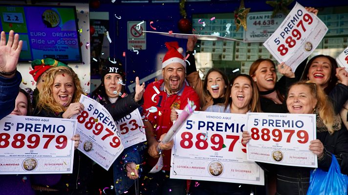 Telediario 1 - Los quintos premios de la Lotería de Navidad, los más madrugadores