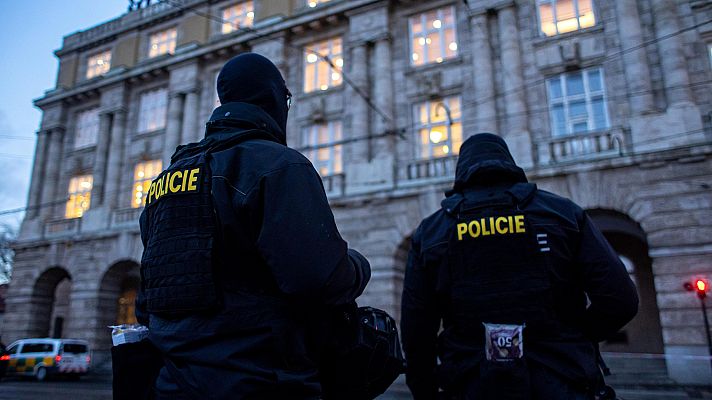 Telediario 1 - El autor del tiroteo en Praga ya estaba siendo investigado