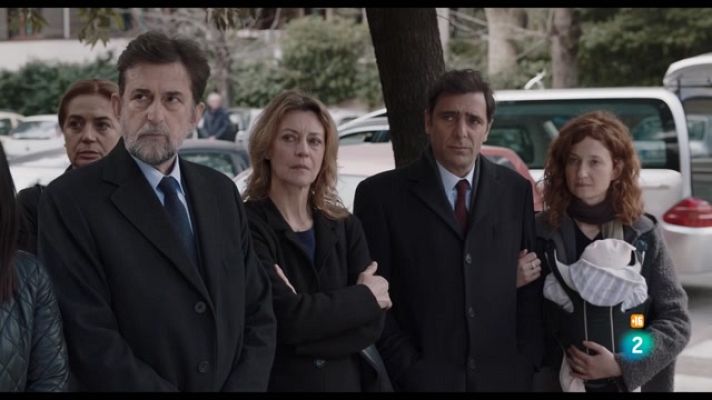 Cinema en català - Tres pisos