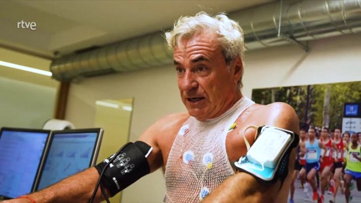 Telediario 1 - Carlos Sainz se prepara para el Dakar 2024