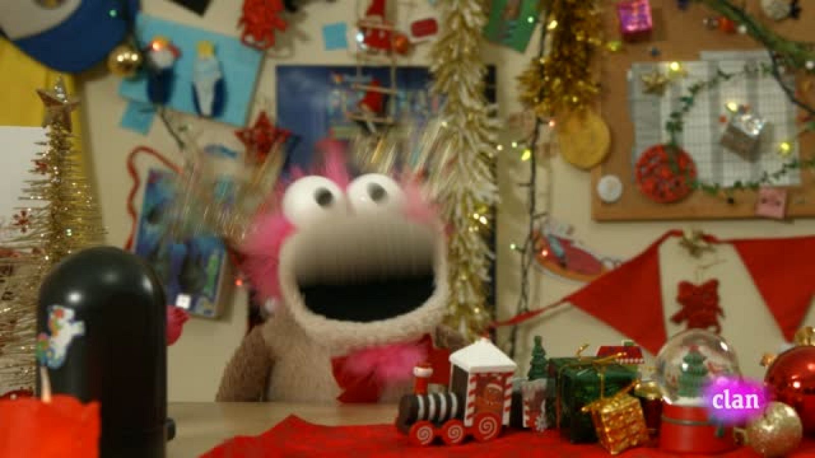 Agus y Lui - Especial Navidad. Concurso de Belenes - Agus & Lui: Churros y Crafts | Ver