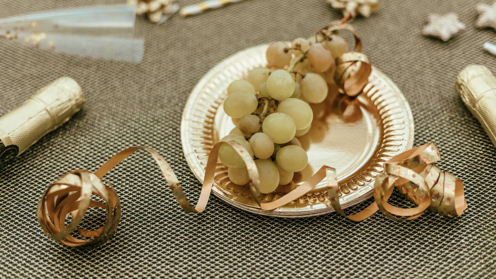 El precio de las uvas se dispara por Nochevieja | Ver