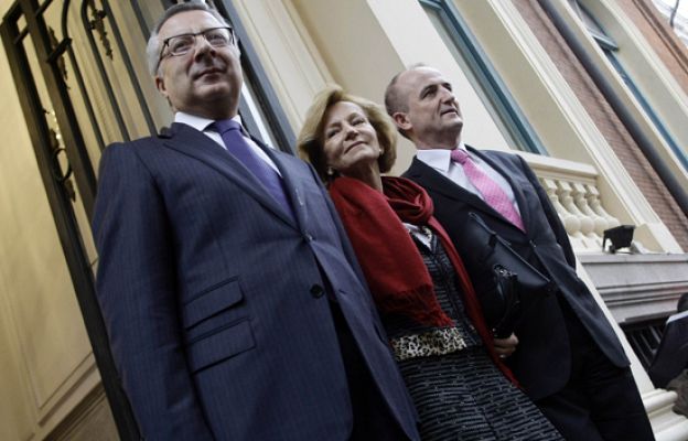 Telediario 1 - Telediario en 4' - 25/02/10