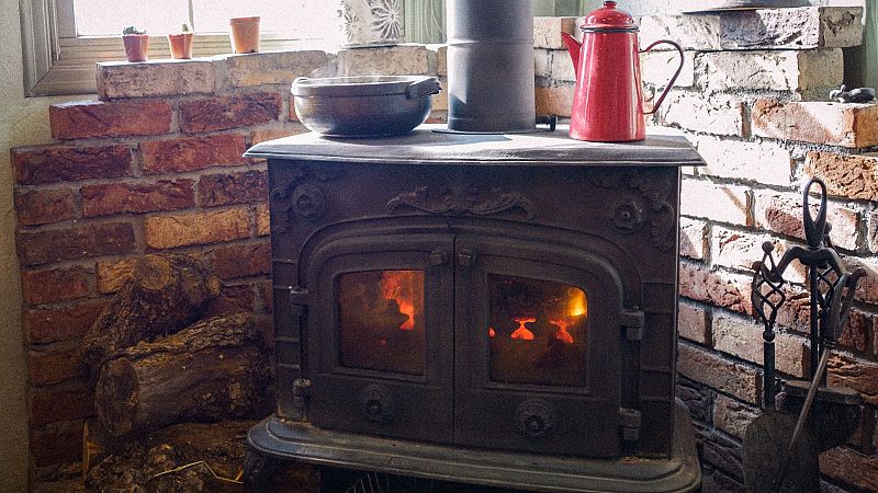 Ventilar, vigilar la estufa y usar detectores: las claves prevenir una intoxicación por monóxido de carbono