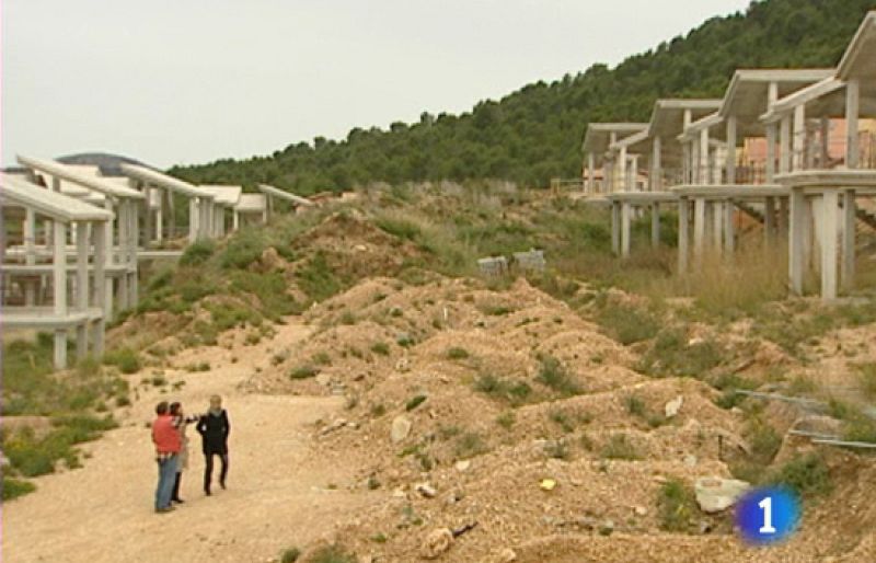 Reporteros del telediario - Hace tres meses que la Guardia Civil detuvo al alcalde de Polop de la Marina, en Alicante - Reporteros del Telediario | Ver