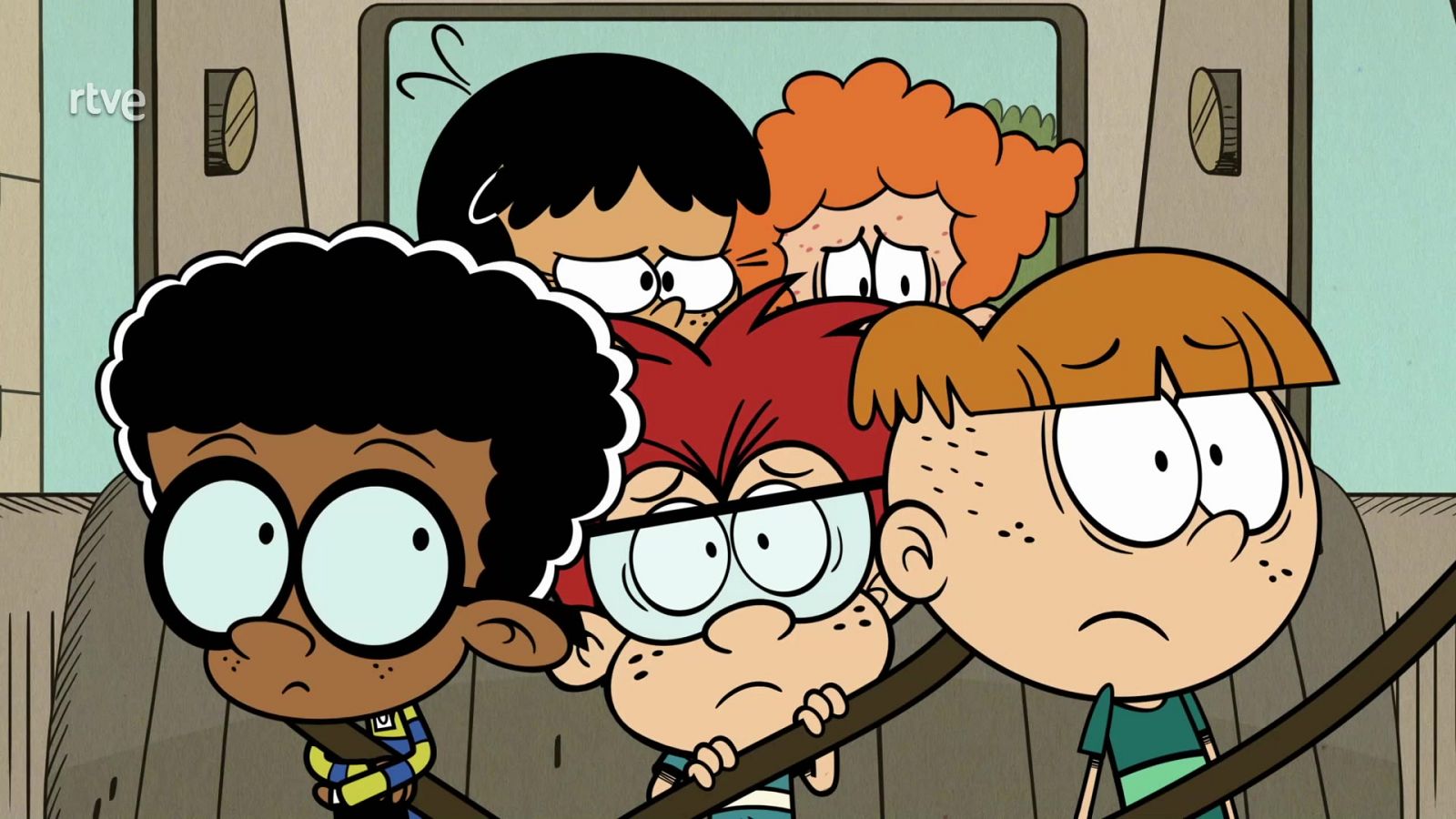 Rumores que atrapan - Una casa de locos | Ver