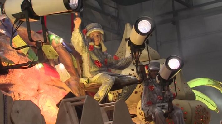 L'Informatiu - Els nervis i la il·lusió inunden el port de Barcelona per l'arribada dels Reis d'Orient