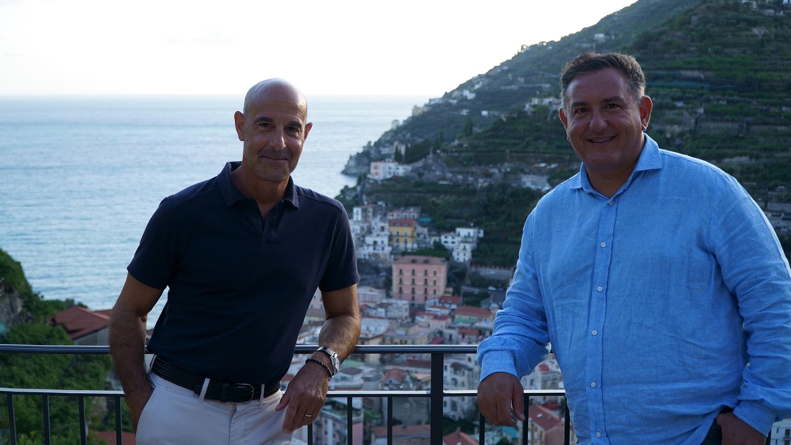 Stanley Tucci. Recorriendo Italia - Episodio 1: Nápoles y la Costa de Amalfi - ver ahora