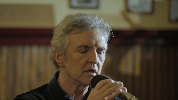 Un país para escucharlo - 'Como un susurro' con Ramoncín, Gsuss, Jota Naranja y Varas