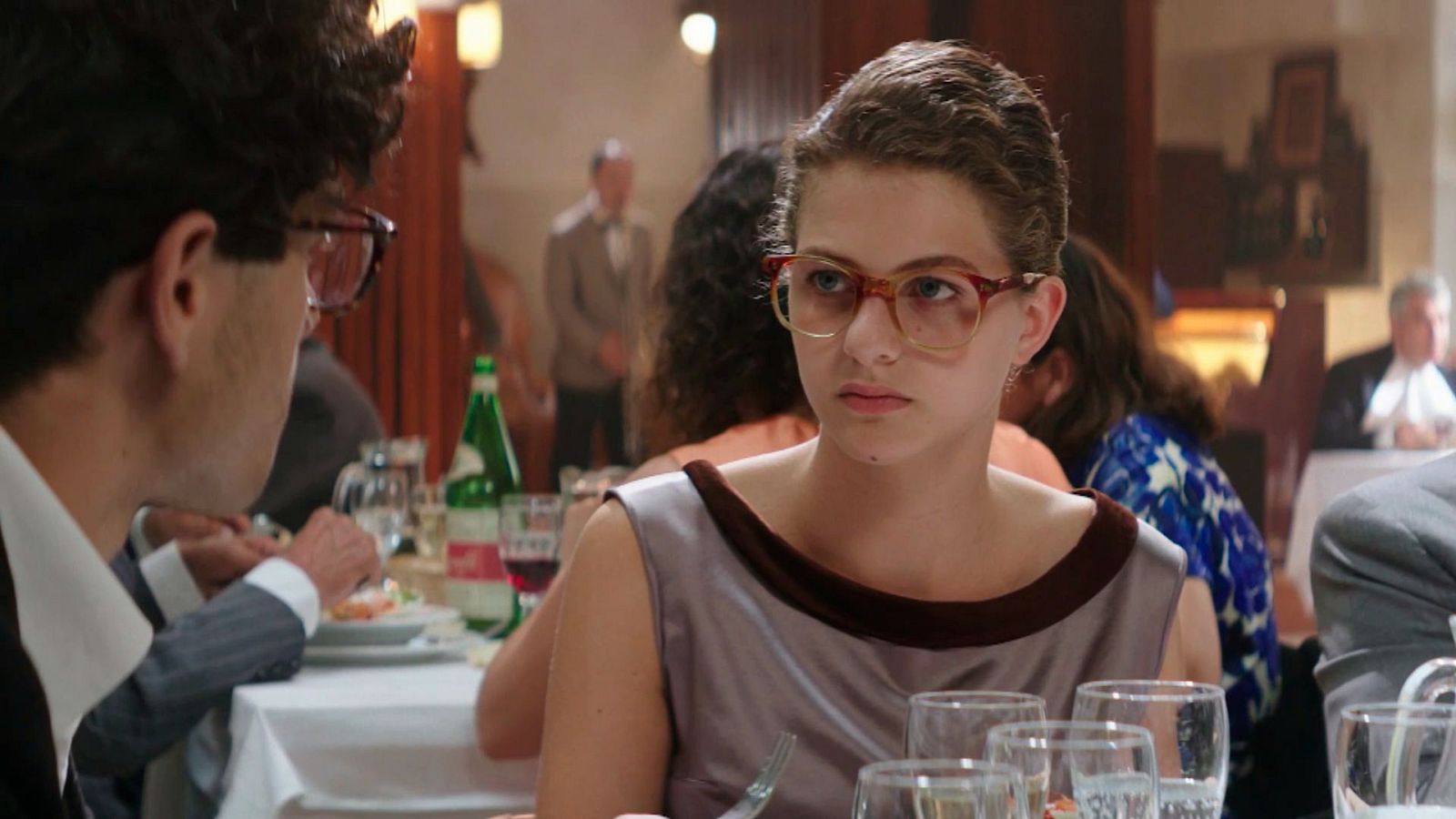 La amiga estupenda - Temporada 1 - Episodio 8: La promesa - Ver ahora