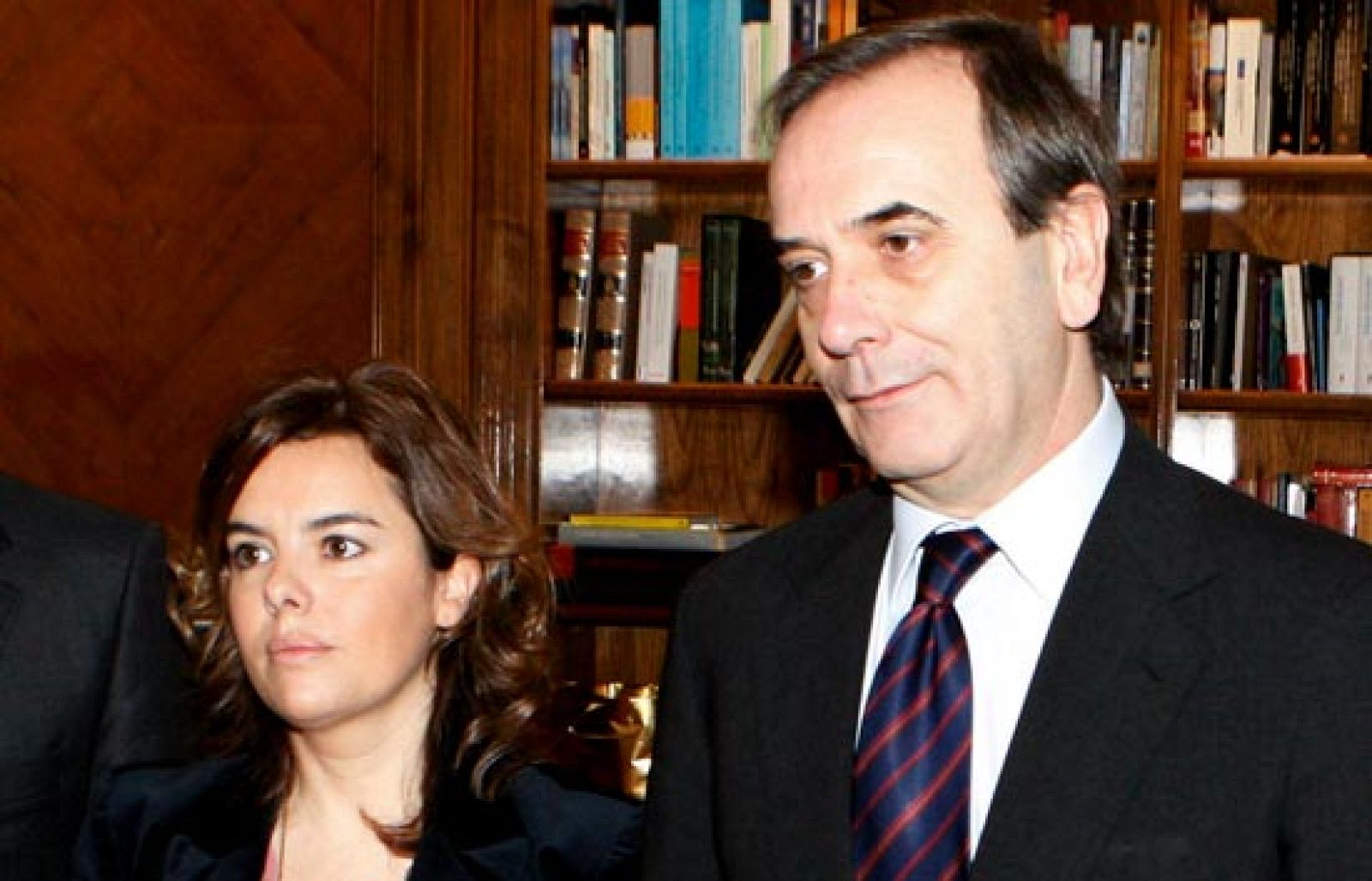 Divergencias sobre el IVA entre socialistas y 'populares' | Ver