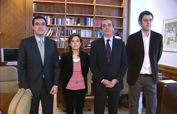 Telediario 1 - Telediario en 4' - 26/02/10