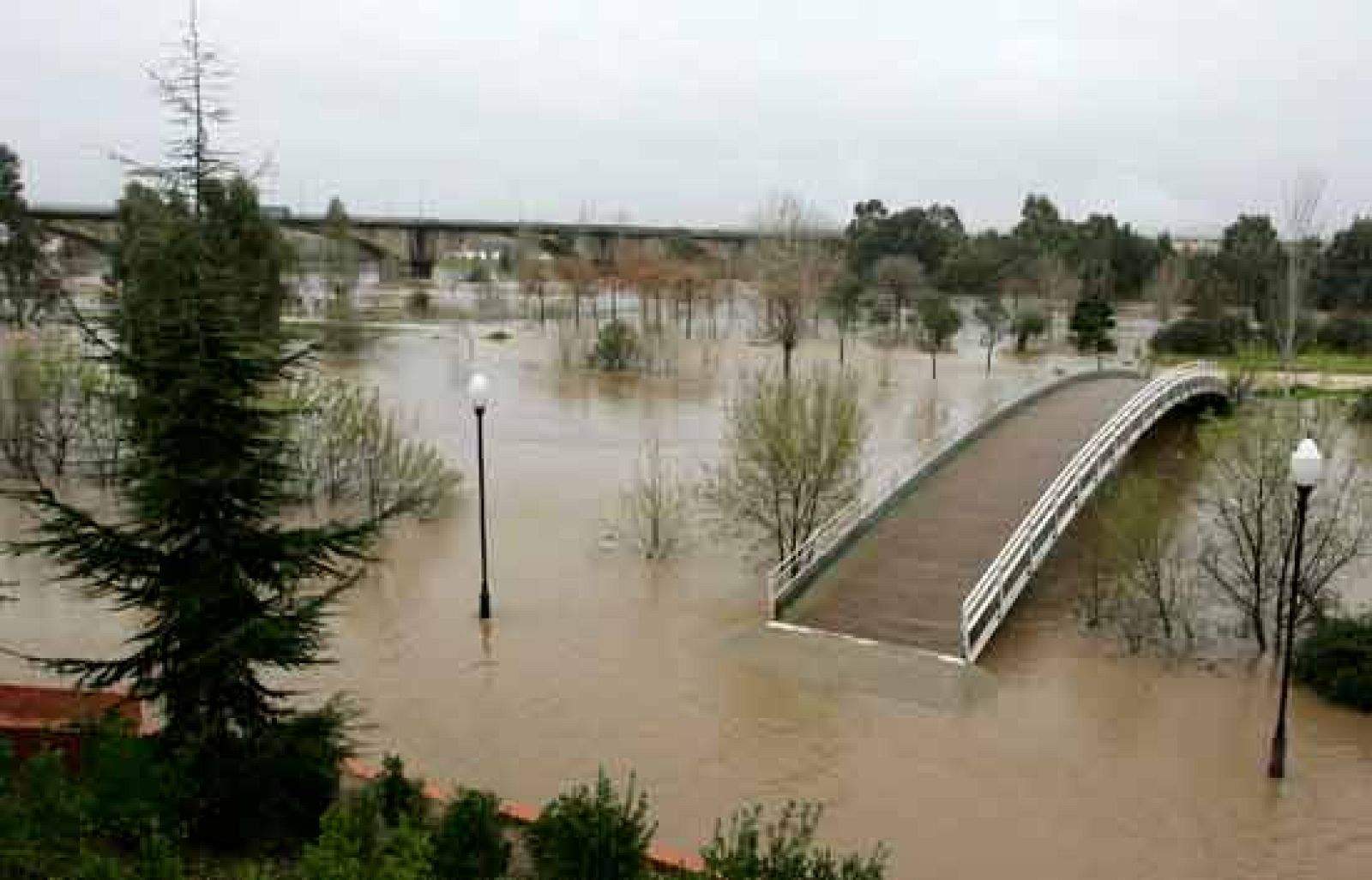 El Telediario en cuatro minutos (27/02/2010)