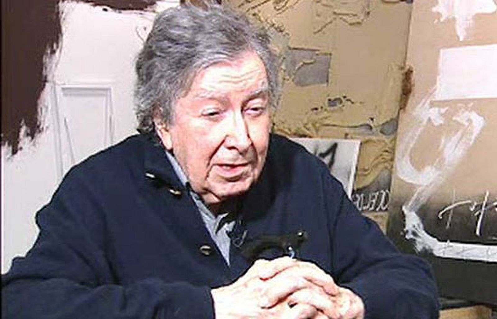 Antoni Tapies nos abre las puertas de su estudio