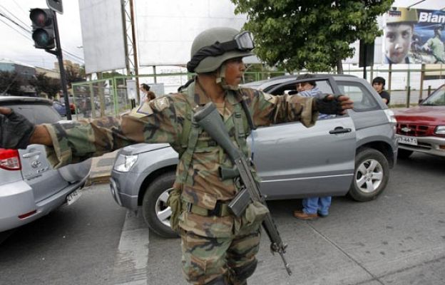  - El Ejército se despliega en Chile