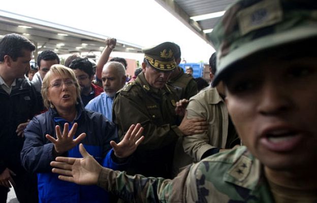  - Bachelet visita zonas devastadas