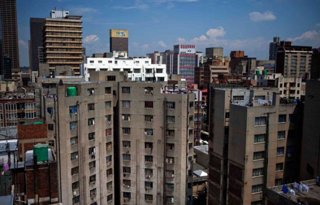 Documentos TV - Sudáfrica, Fahrenheit 2010