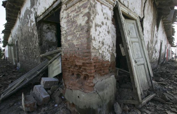  - La tierra tiembla  en Concepción