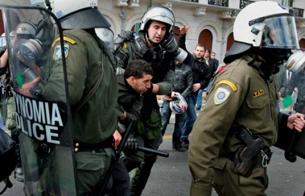 Telediario 1 - Telediario en 4' - 05/03/10