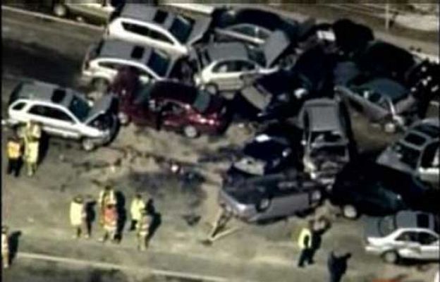  - Chocan 31 coches, sólo 13 heridos