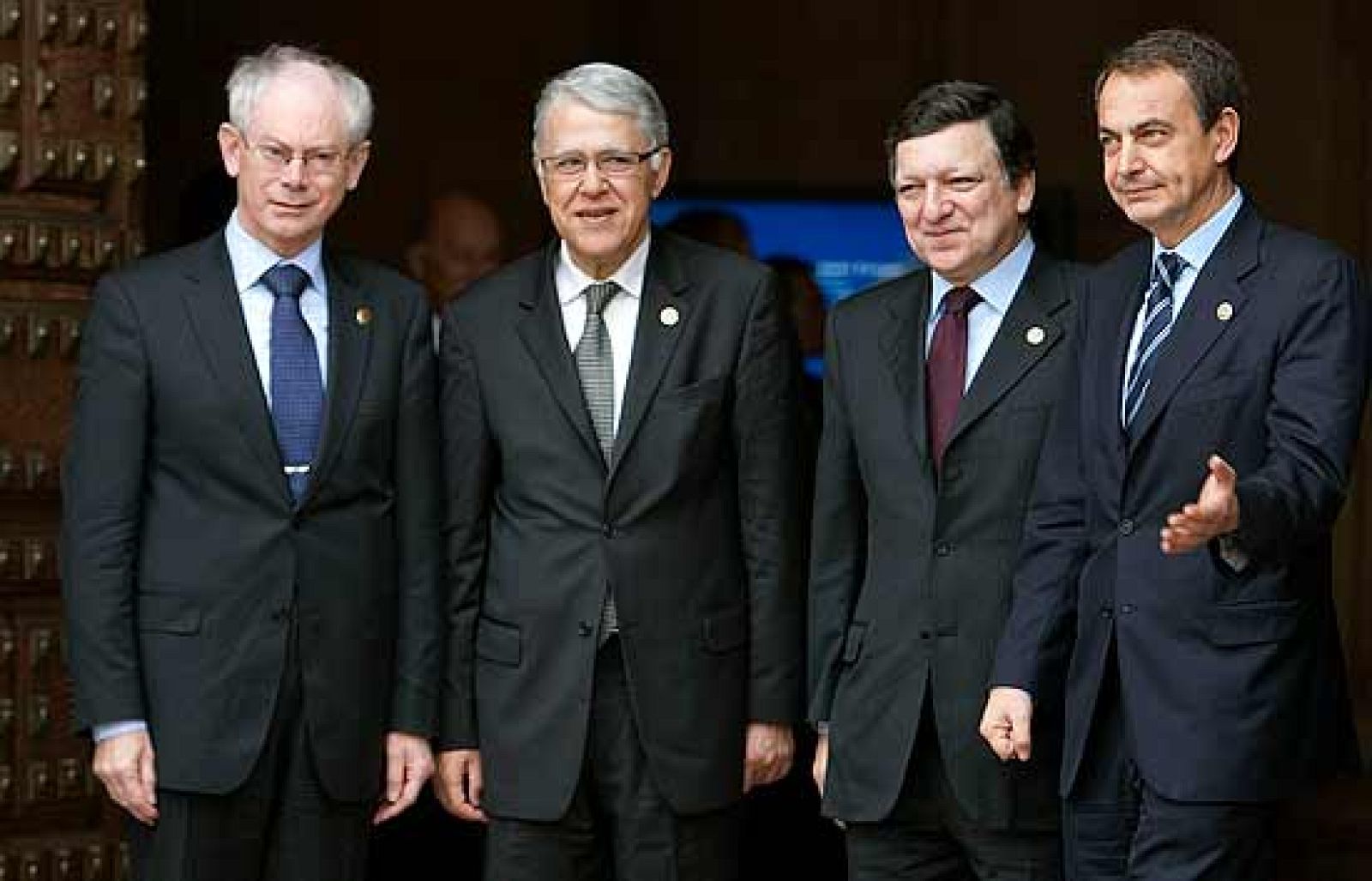 Telediario fin de semana en cuatro minutos - 07/03/10 | Ver