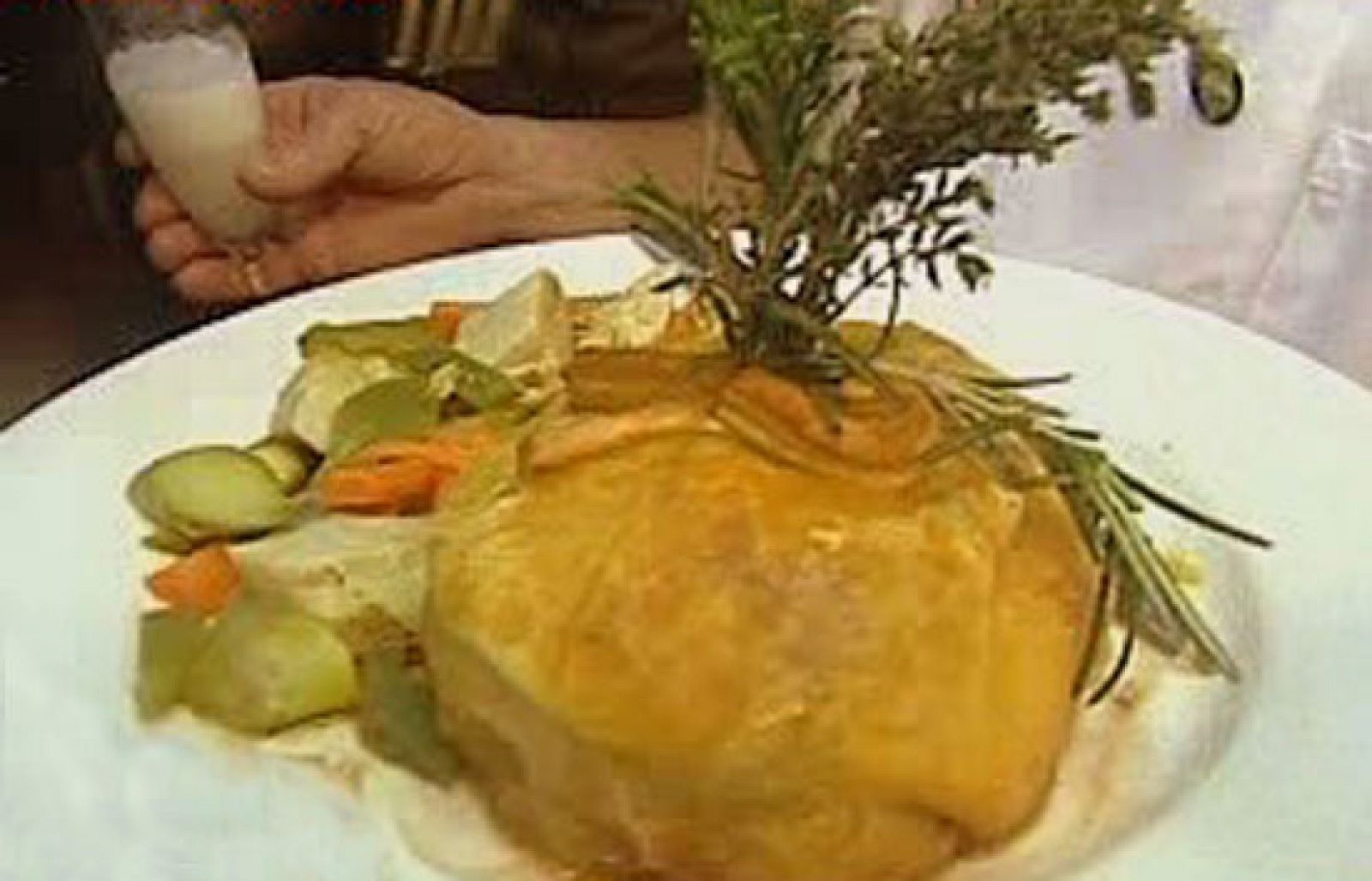 España Directo - Hojaldre de solomillo - RTVE Cocina | Ver