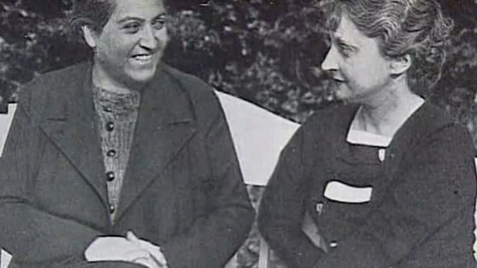 Mujeres para un siglo - María Luz Morales: la escritura - Mujeres para un siglo | Ver