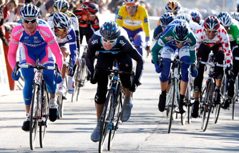 Henderson se impone al sprint | Ver