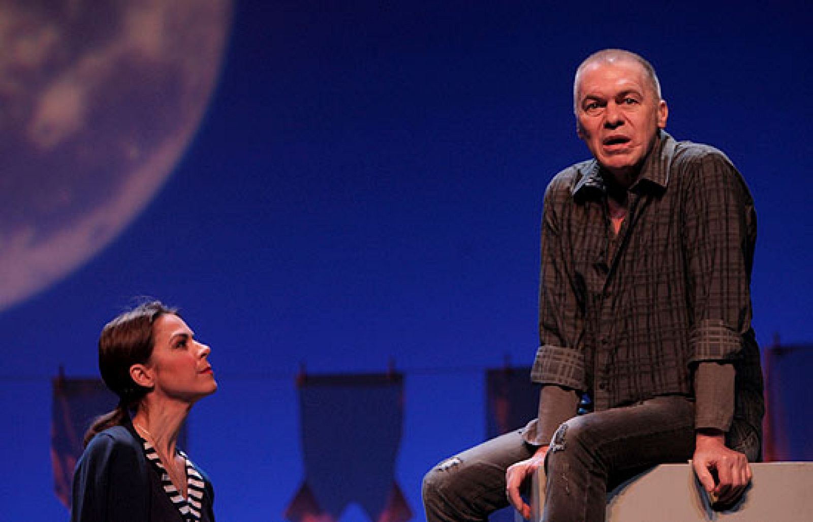 Miguel Ángel Solá y Blanca Oteiza vuelven al teatro | Ver