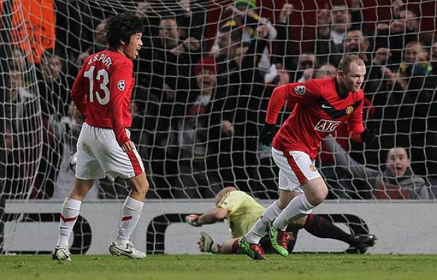 Champions League - Rooney funde al Milán