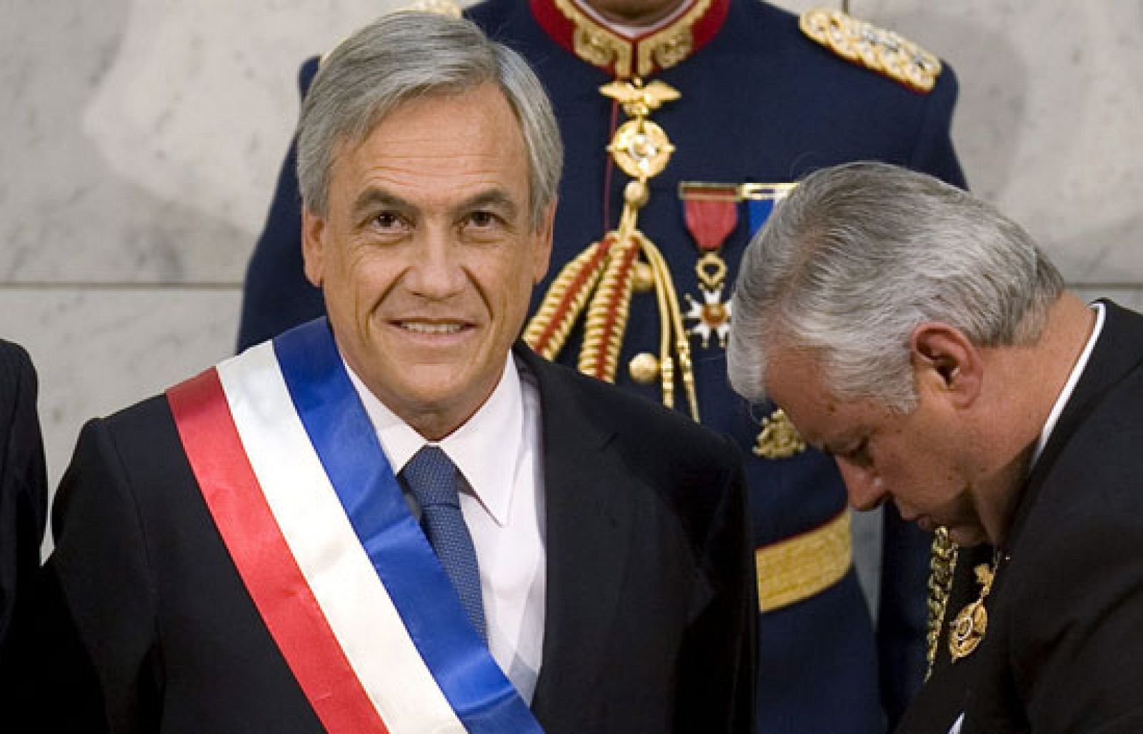 En Chile, durante la toma de posesión de Piñera, la tierra vuelve a temblar | Ver