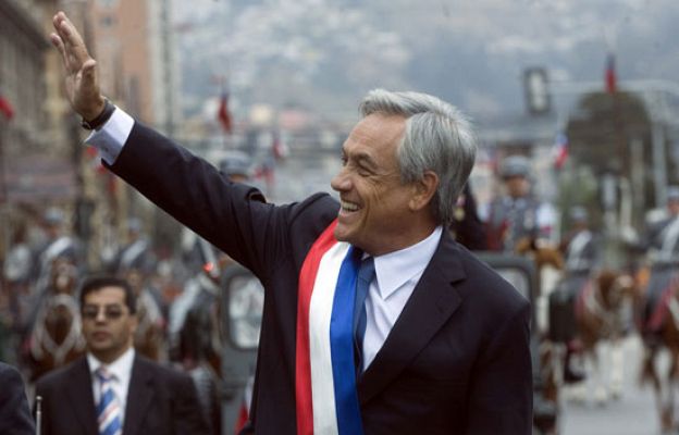 Telediario 1 - Telediario en 4' - 11/03/10