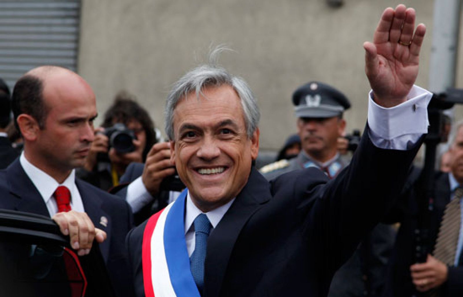 El nuevo presidente de Chile garantiza el orden en las zonas afectadas por el terremoto | Ver