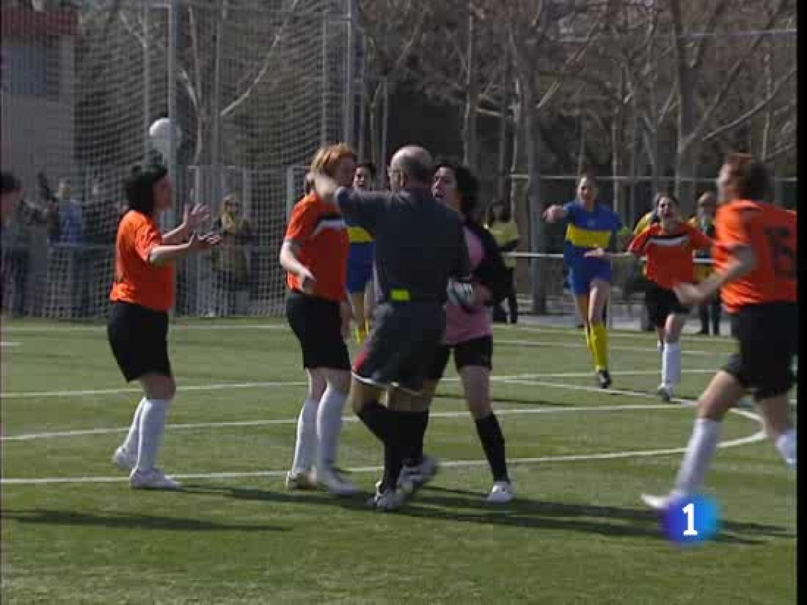 El lunes La 1 estrena la segunda temporada de 'Pelotas' | Ver