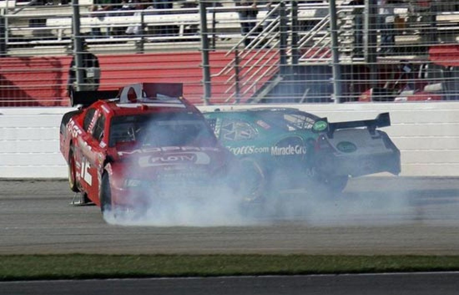 'Pique' con historia en la Nascar | Ver