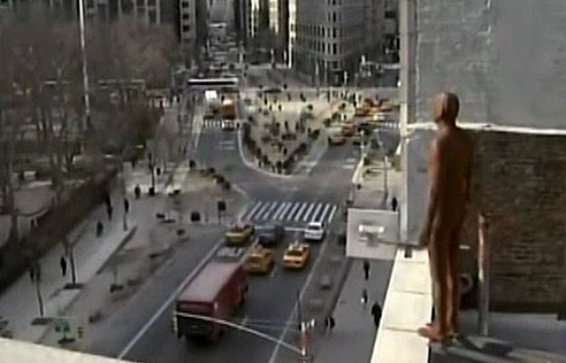  - Esculturas suicidas en Nueva York