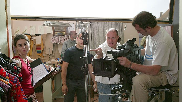 Cuéntame cómo pasó - Cinco y acción