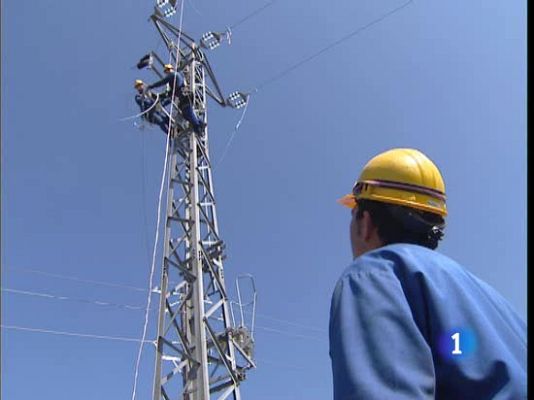  - Mil personas siguen sin luz