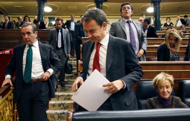 Telediario 1 - Telediario en 4' - 16/03/10