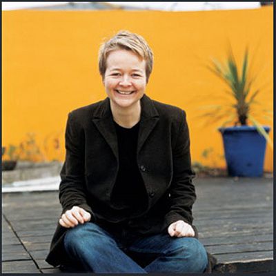 Página Dos - Sarah Waters y José Coronado