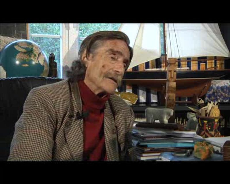 Miguel de la Quadra-Salcedo junto a la guerrilla eritrea en 1975