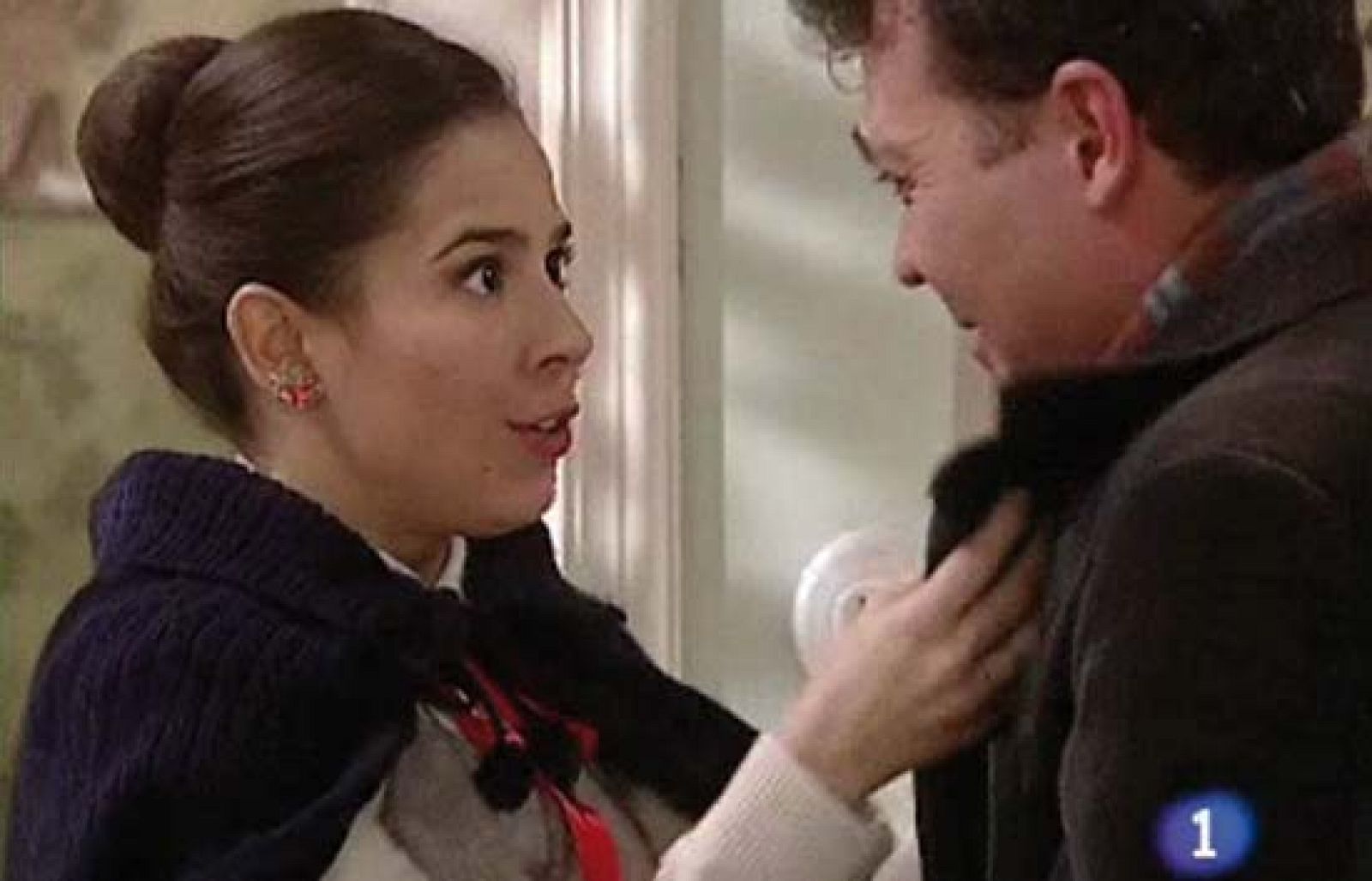 Amar - El reencuentro entre César y Teresa - Amar en tiempos revueltos | Ver