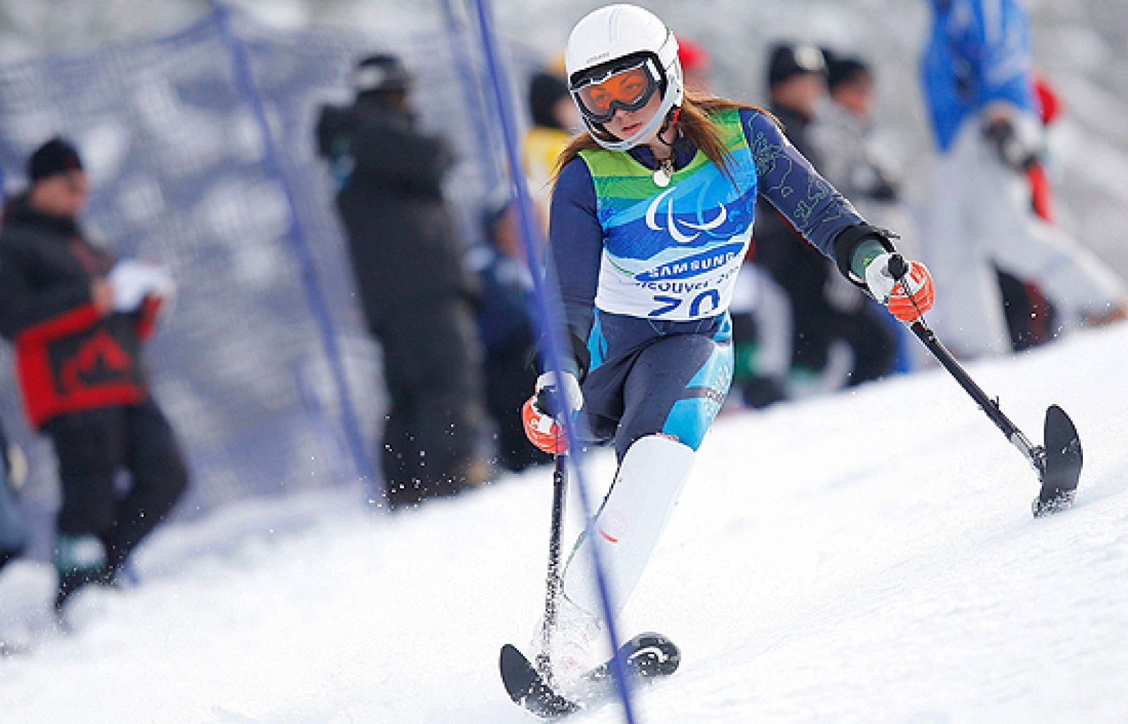 La esquiadora española Ursula Pueyo fue la decepción española de la jornada. Andrés Boira y Anna Cohí, junto a sus guías, nos muestran como es la vida de un deportista de élite ya que su esfuerzo por el deporte es igual o superior a el de cualquier a