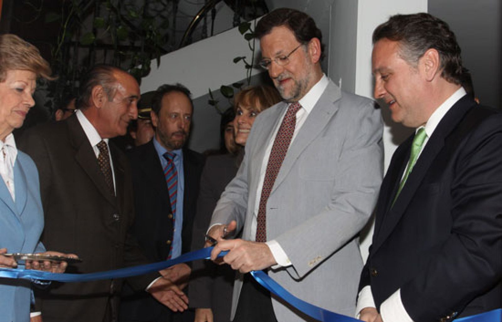 El lider de la oposición, Mariano Rajoy, se encuentra de visita en Colombia | Ver