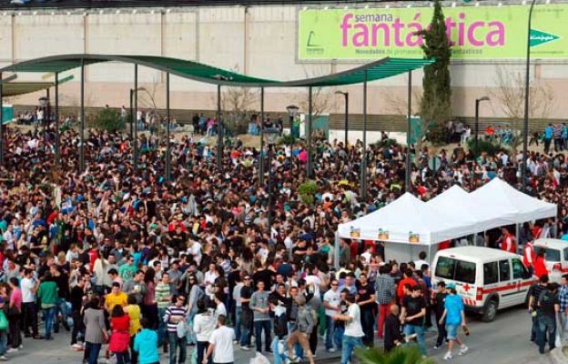  - Macrobotellón en Granada